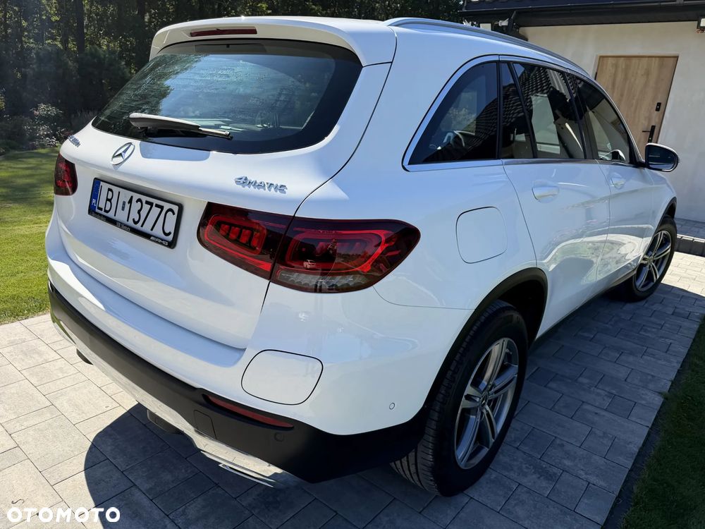 Mercedes-Benz GLC - 16