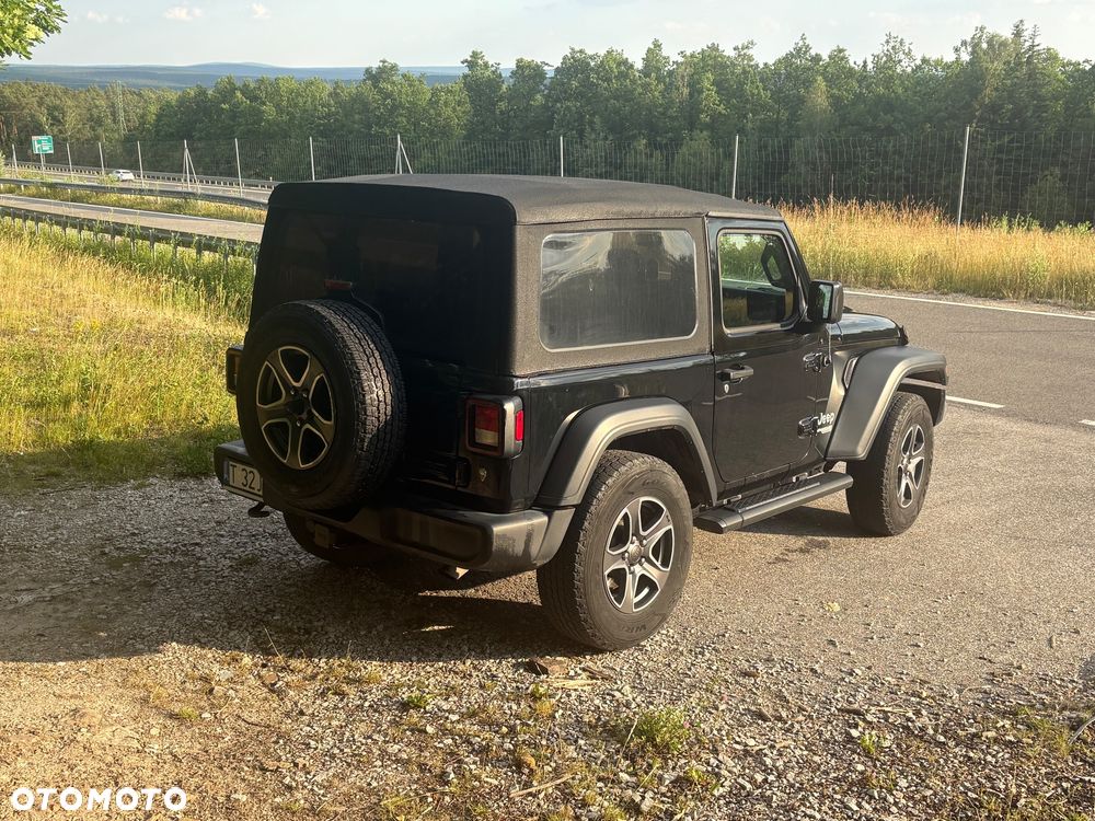 Jeep Wrangler GME 2.0 Turbo Sport - 3