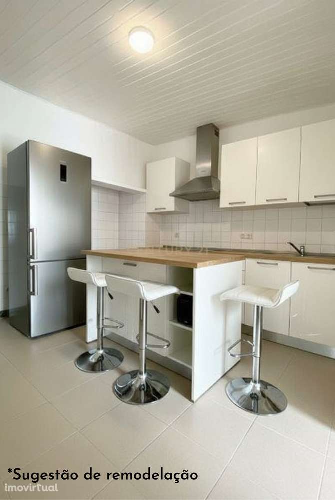 Centro do Gradil - Moradia T2 para remodelar - Grande imagem: 3/16