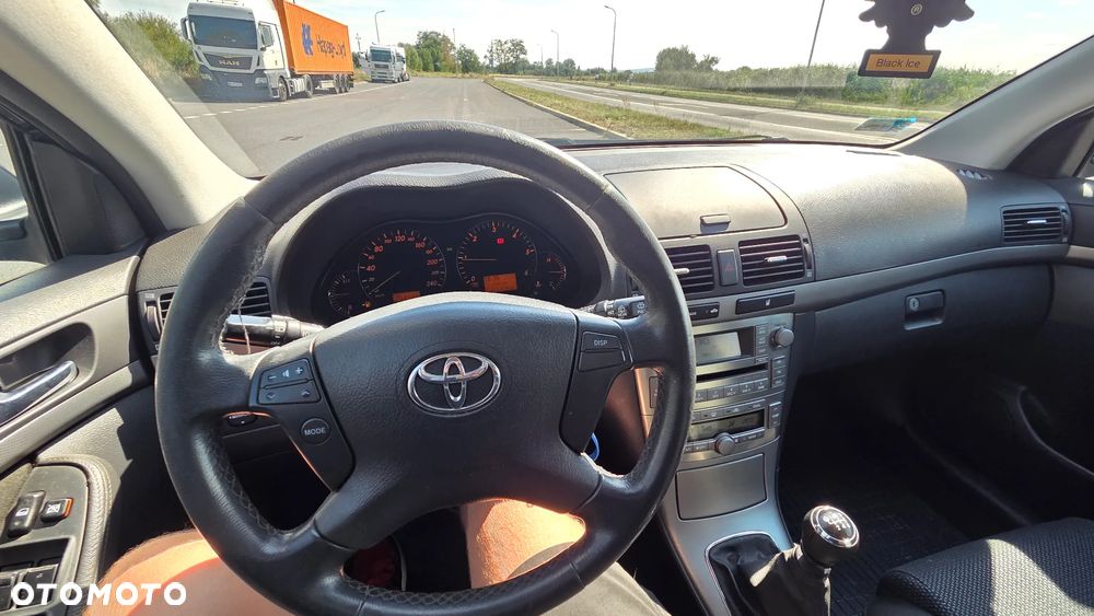 Toyota Avensis 2.0 D-4D Sol - 7