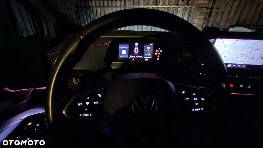 Volkswagen ID.4 - 17