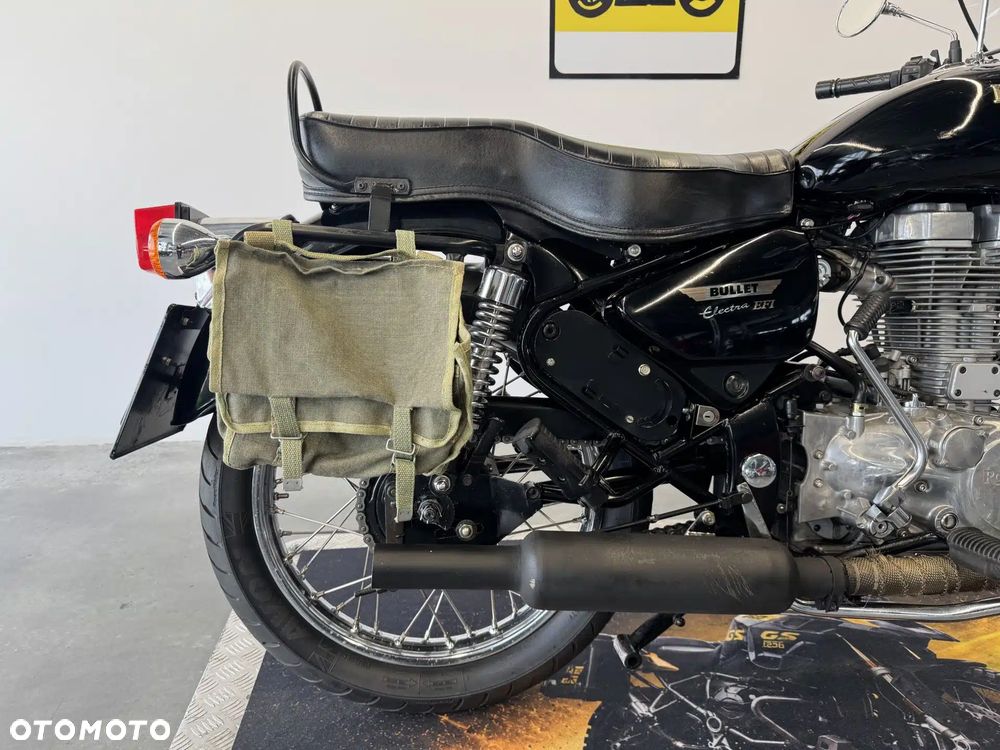 Royal Enfield Bullet - 16
