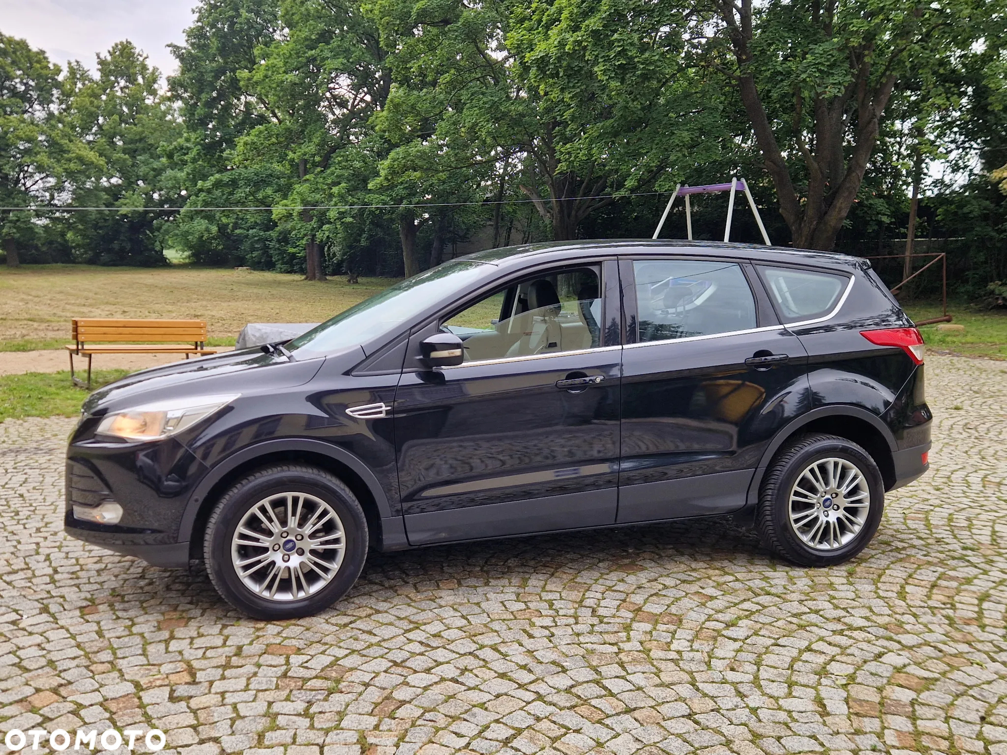 Ford Kuga 2.0 TDCi 4WD Titanium - 5