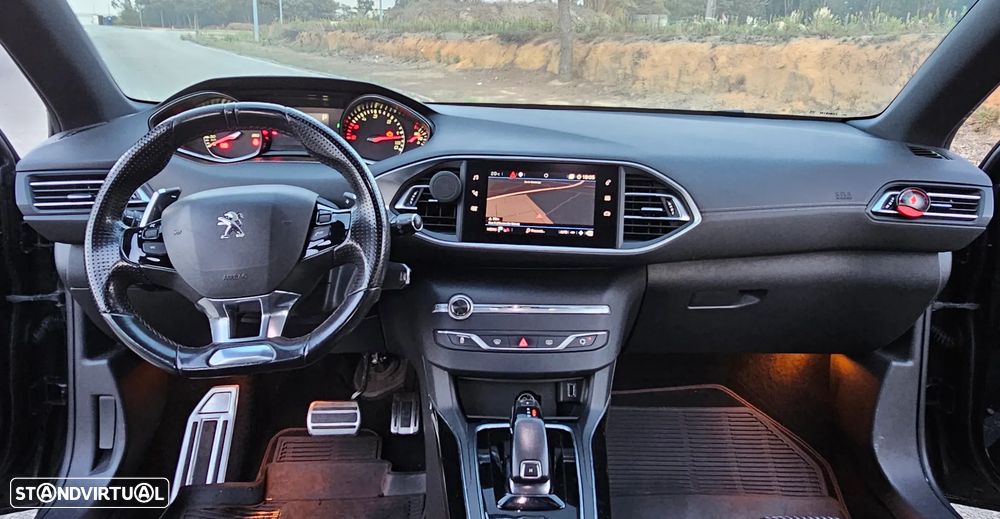 Peugeot 308 - 9