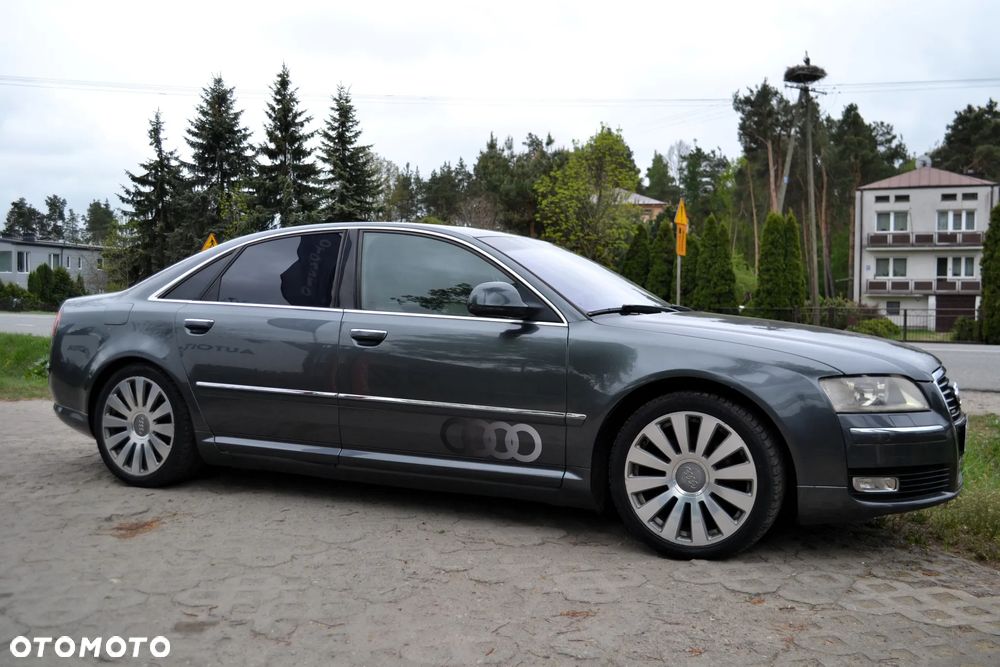 Audi A8 3.0 TDI DPF quattro - 1