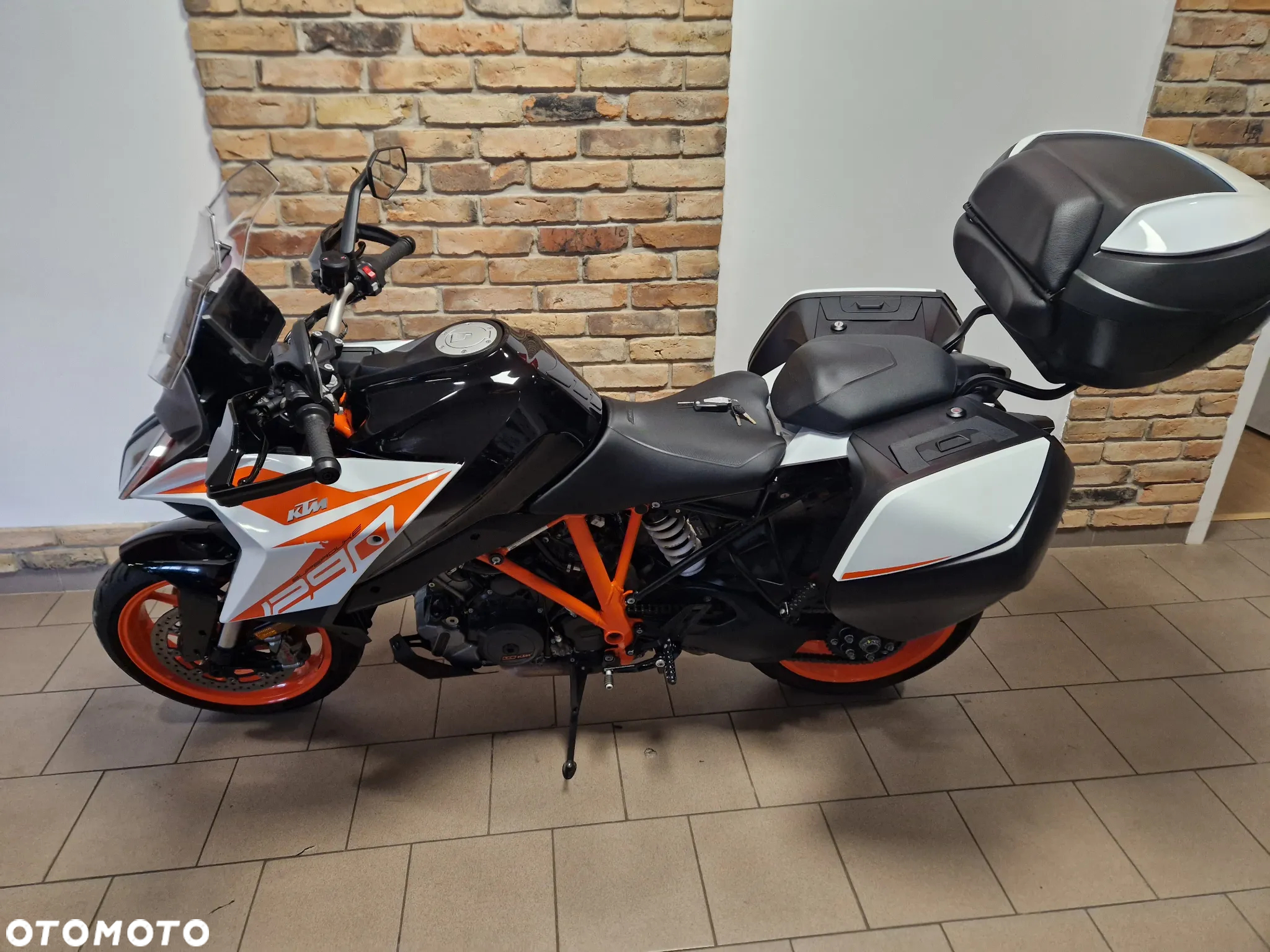 KTM Adventure - 3