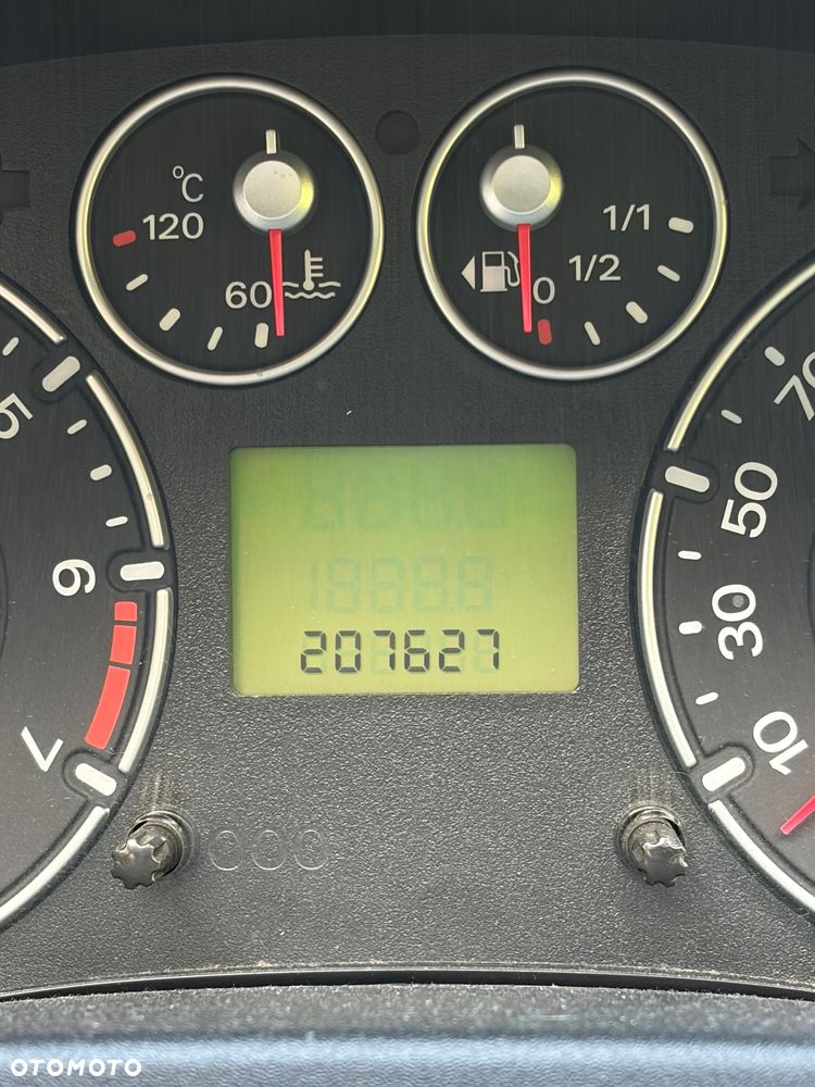 Ford Fiesta 1.3 - 8