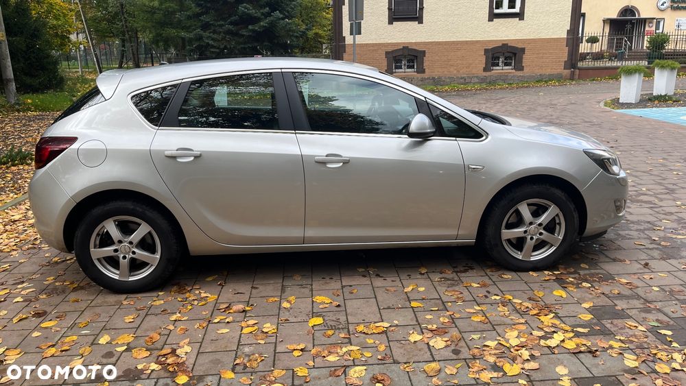 Opel Astra 2.0 CDTI DPF Sports Tourer - 5
