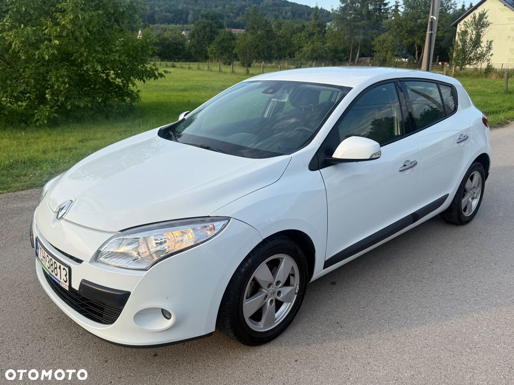 Renault Megane 1.6 16V Dynamique Euro5 - 11