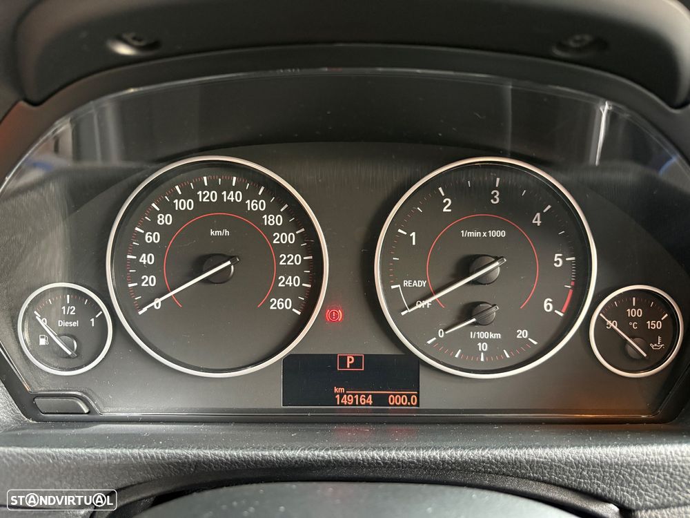 BMW 320 d Auto Pack M - 41
