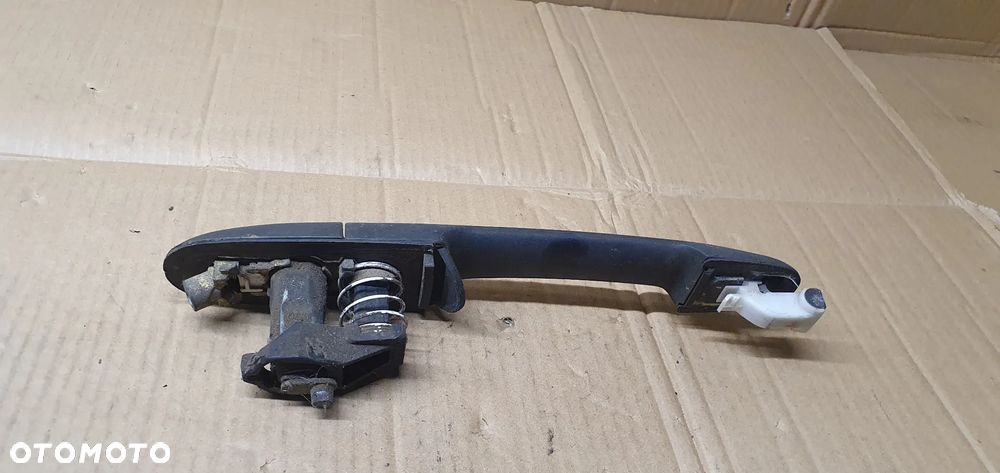 Klamka lewy przód przednia lewa Mercedes Vito 639 - 4