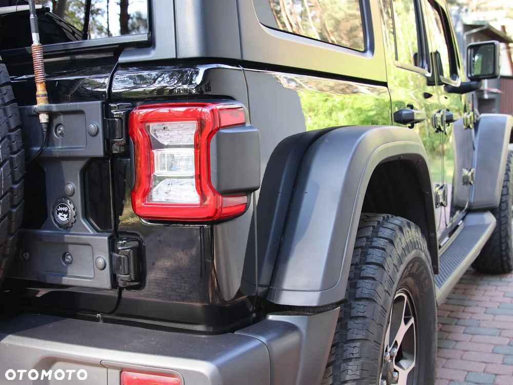 Jeep Wrangler - 10