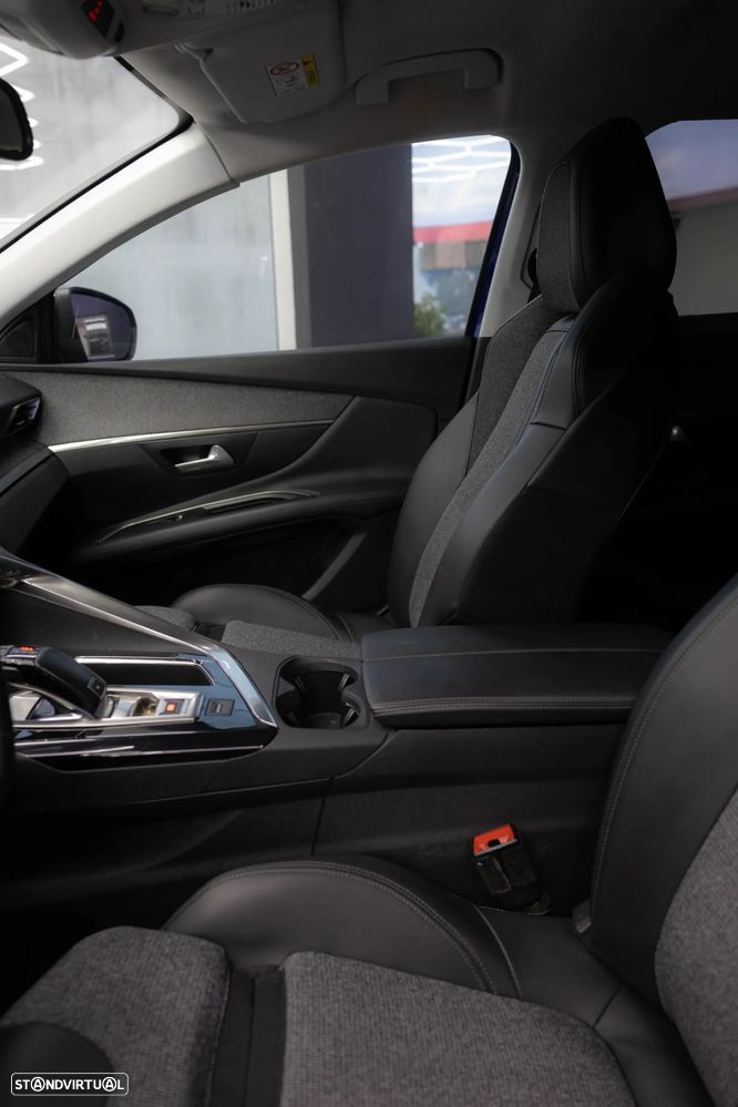 Peugeot 3008 PureTech 130 Stop & Start GPF EAT8 Crossway - 17