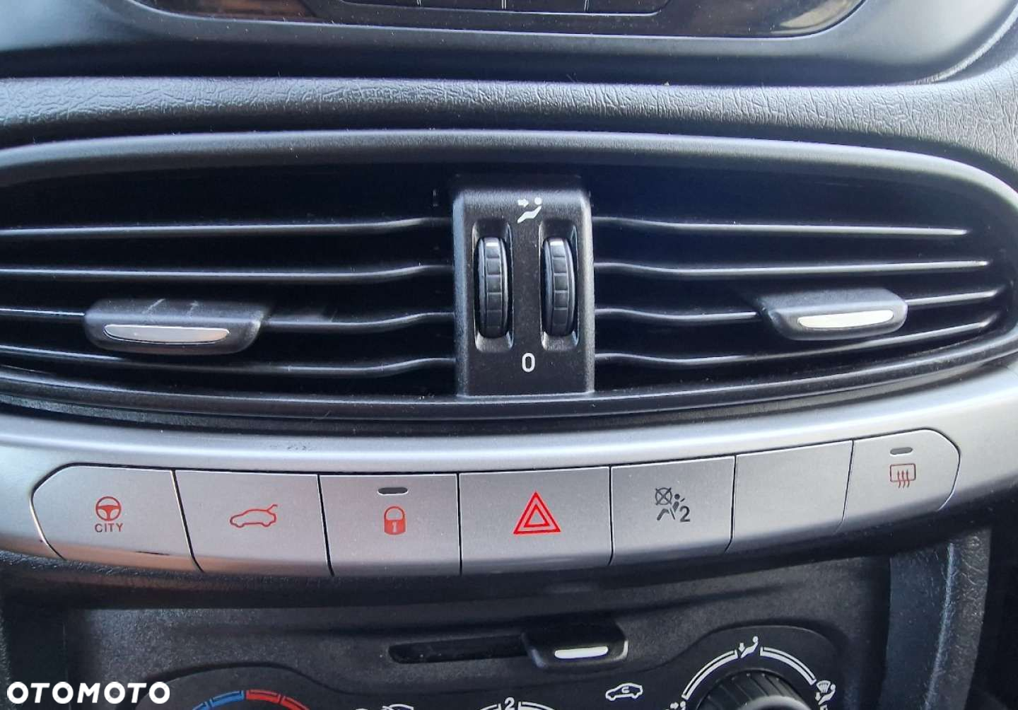 Fiat Tipo - 31