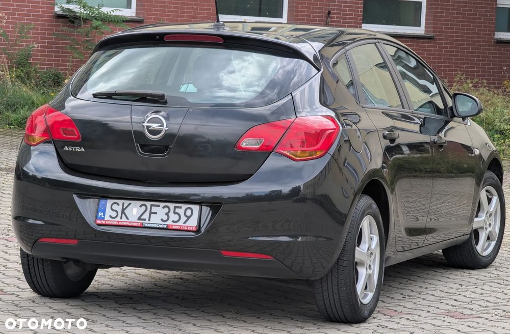 Opel Astra 1.6 Selection - 19