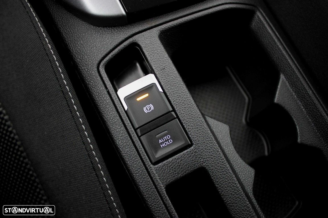 VW T-Roc 1.5 TSI Life DSG - 25