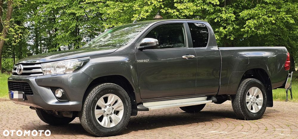 Toyota Hilux 4x4 Double Cab S&S Comfort - 11