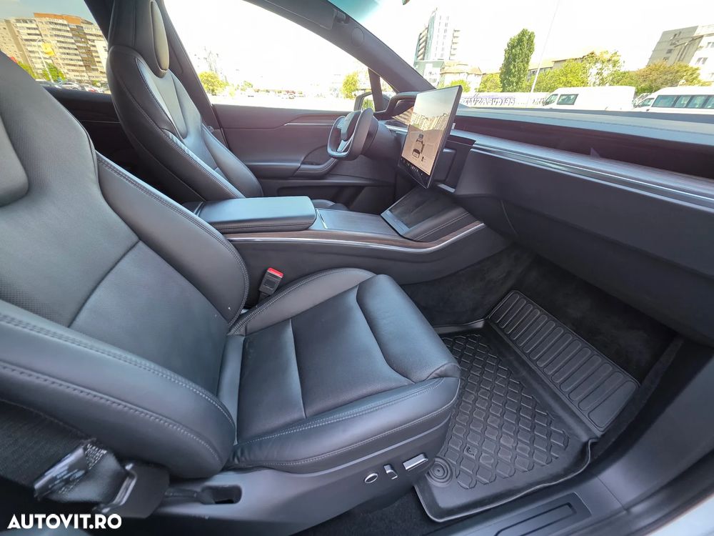 Tesla Model X Long Range - 14