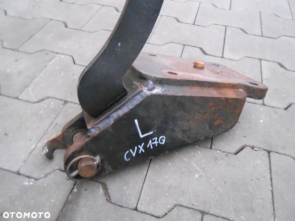 Wspornik mocowanie odciągu Case IH CVX Steyr CVT NH TVT - 5