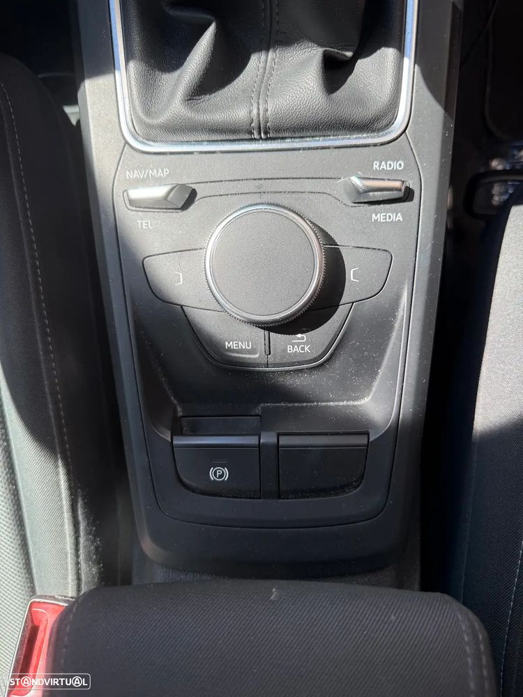 Audi Q2 1.6 TDI Sport - 10