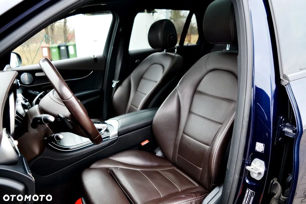 Mercedes-Benz GLC - 7