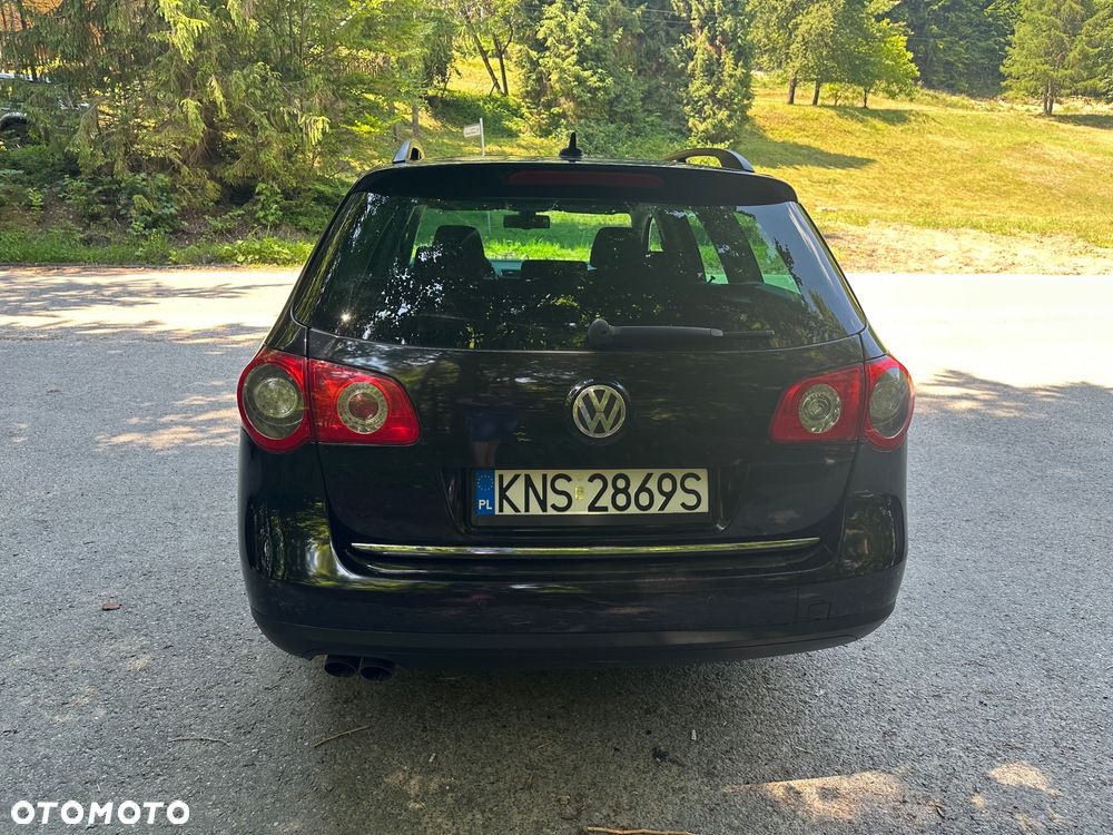 Volkswagen Passat 2.0 TDI Sportline - 11