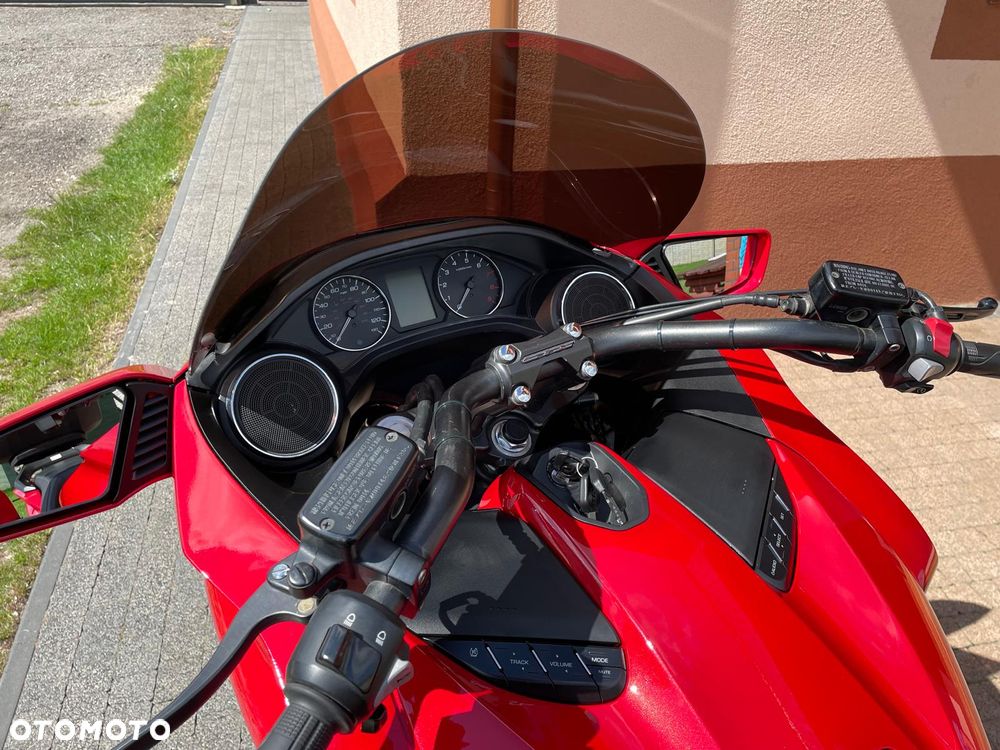 Honda CTX - 31