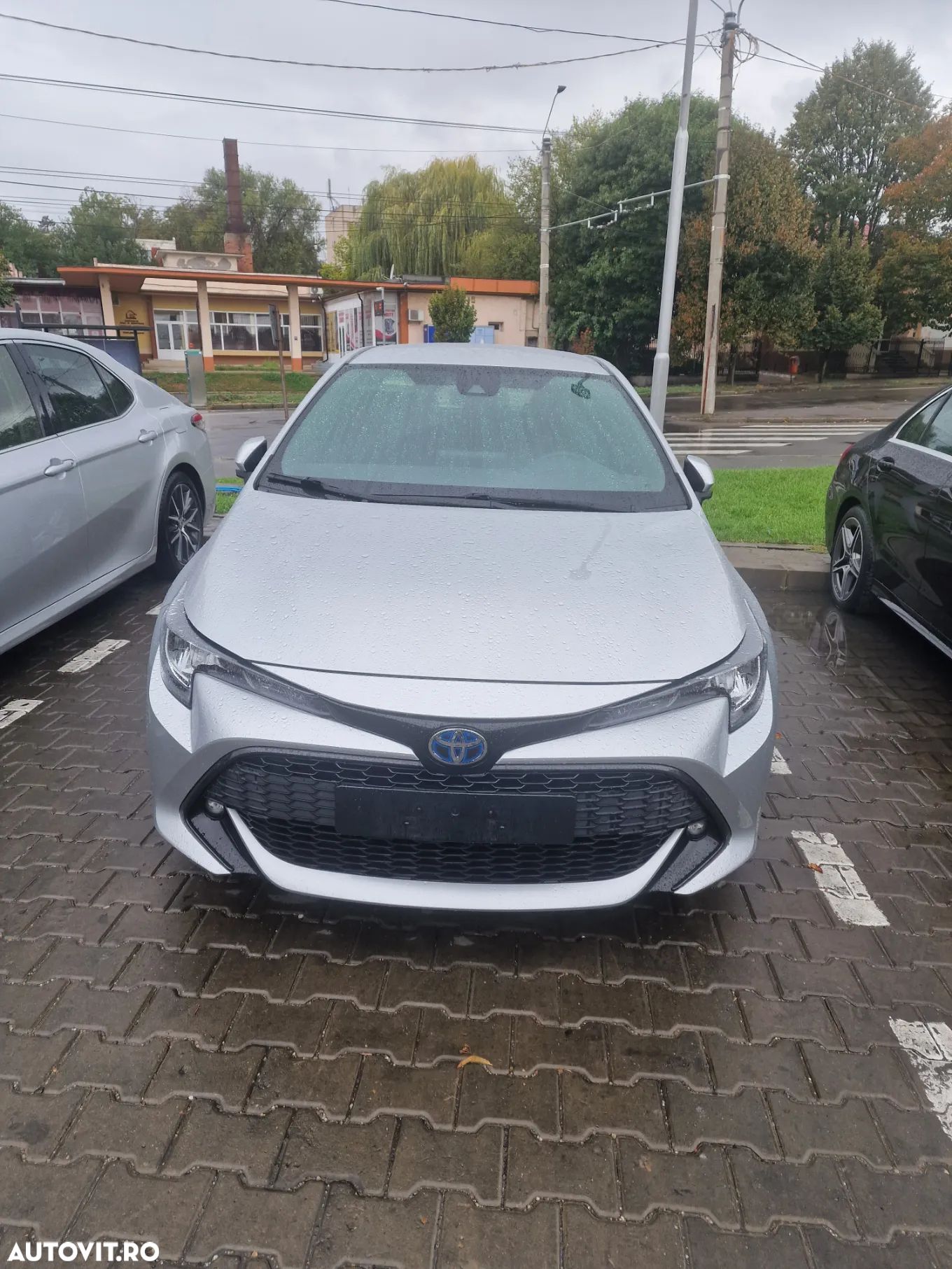 Toyota Corolla - 1