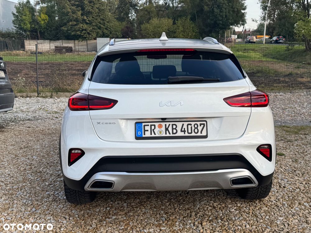 Kia XCeed - 8