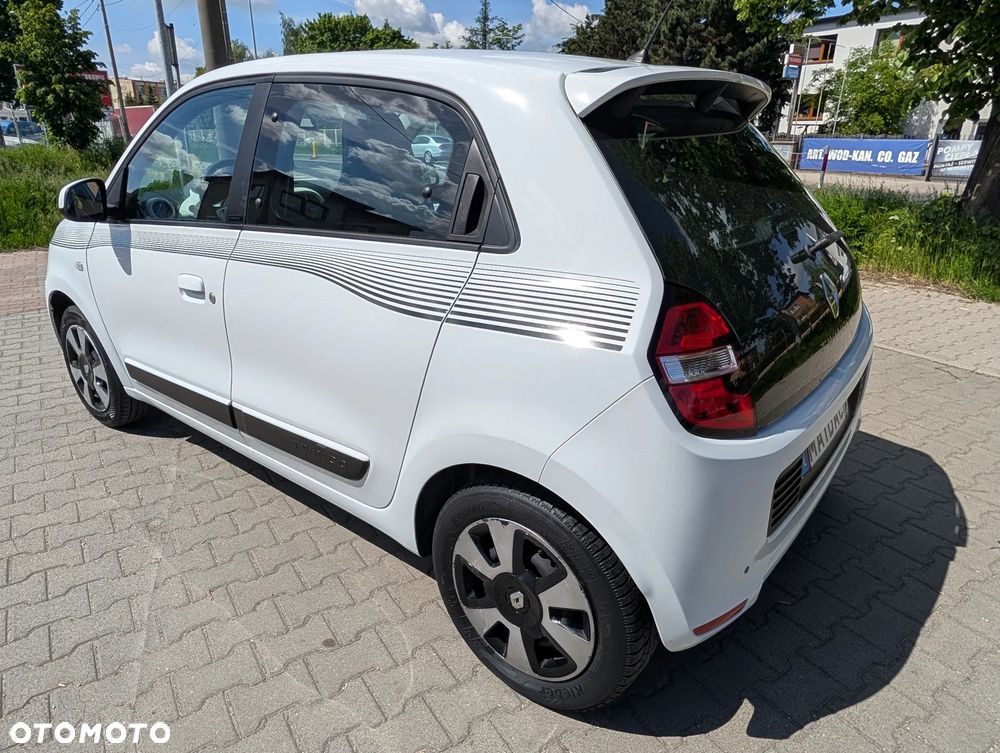 Renault Twingo ENERGY TCe 90 EDC Intens - 14