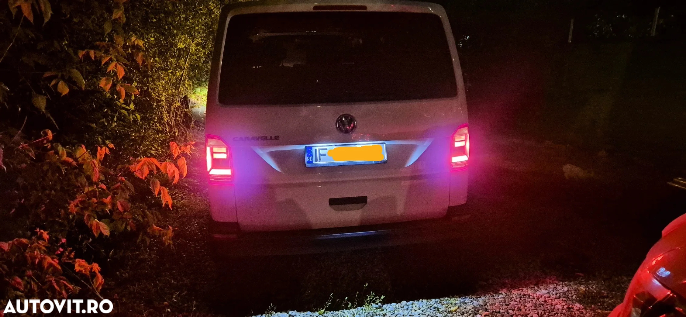 Volkswagen Caravelle T6 2.0 TDI LR Comfortline - 10