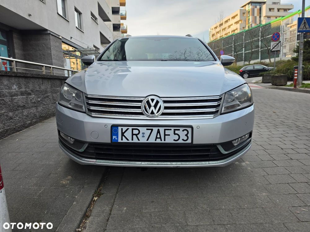 Volkswagen Passat 2.0 TDI DPF Comfortline - 8
