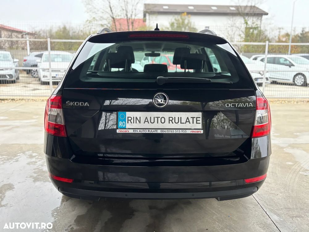 Skoda Octavia Combi Diesel 1.6 TDI Ambition - 7