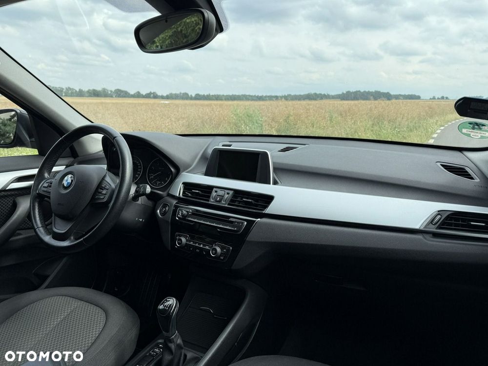 BMW X1 xDrive18d Advantage - 12