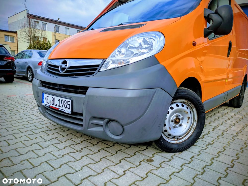 Opel Vivaro - 14