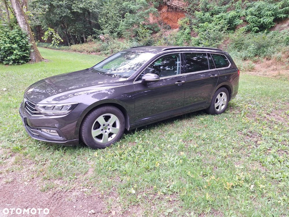 Volkswagen Passat 2.0 TDI SCR Business - 15