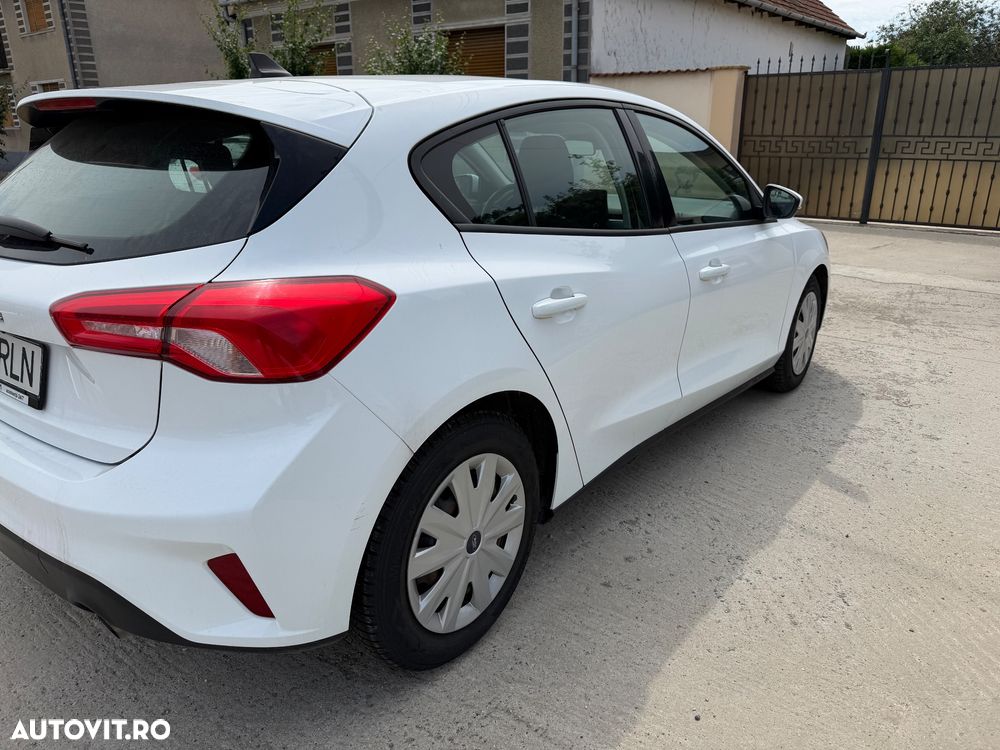 Ford Focus 1.5 EcoBlue Titanium Business - 9
