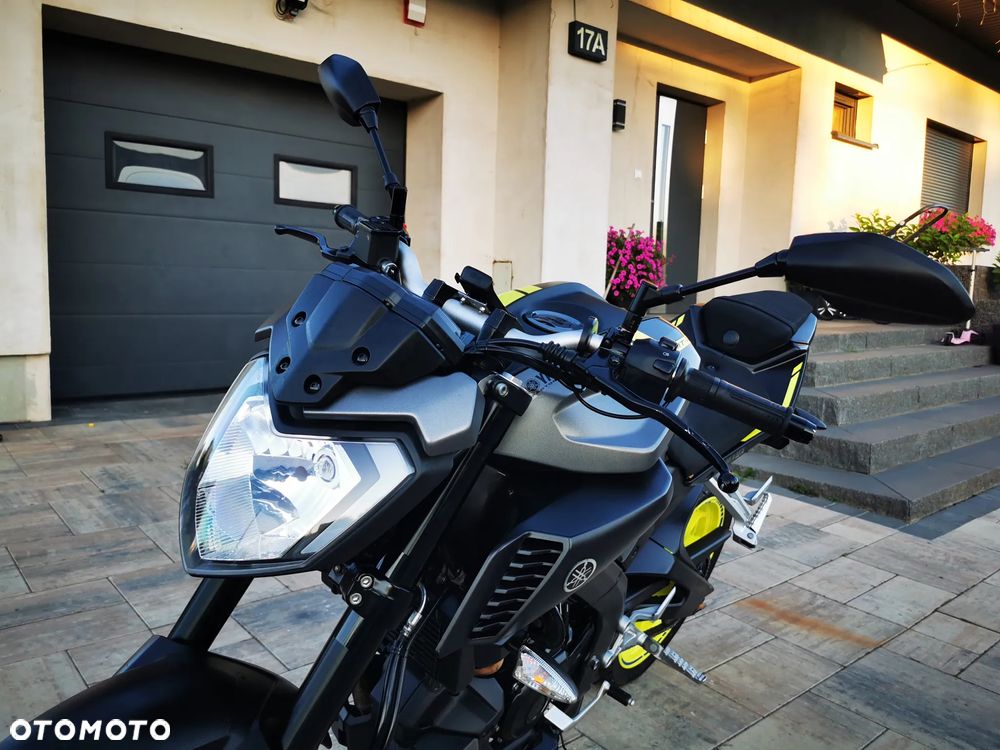 Yamaha MT - 11