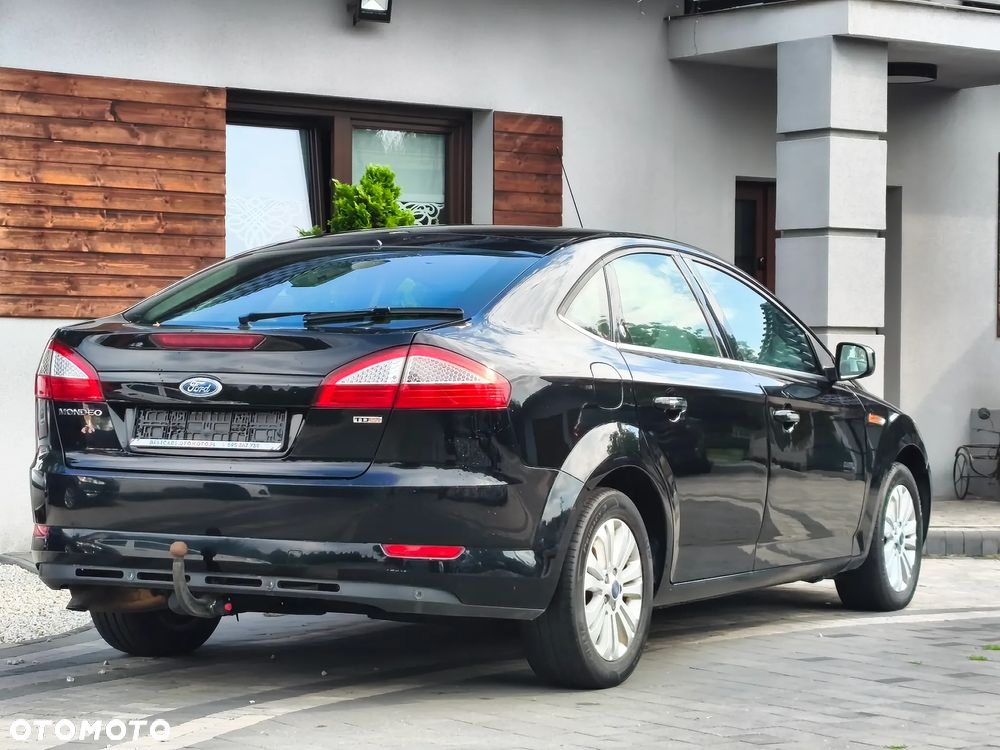 Ford Mondeo 2.0 TDCi Titanium - 17