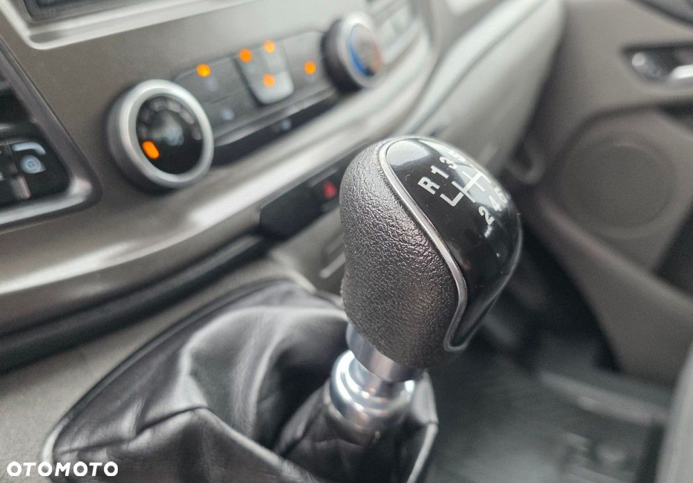 Ford Transit Custom - 16