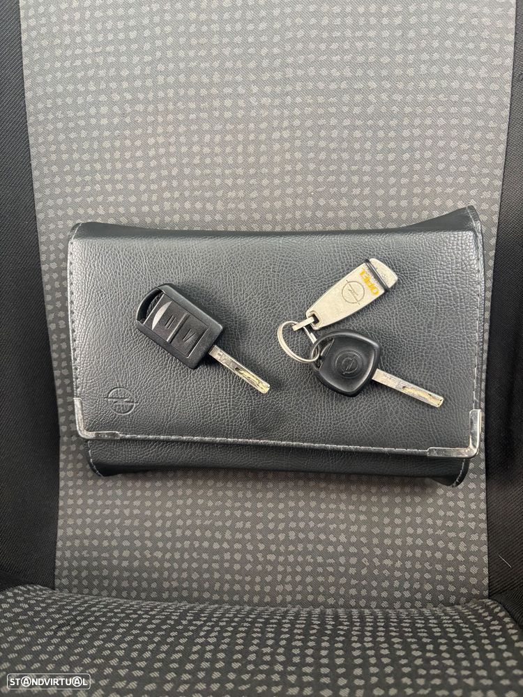 Opel Corsa 1.3 CDTI - 29