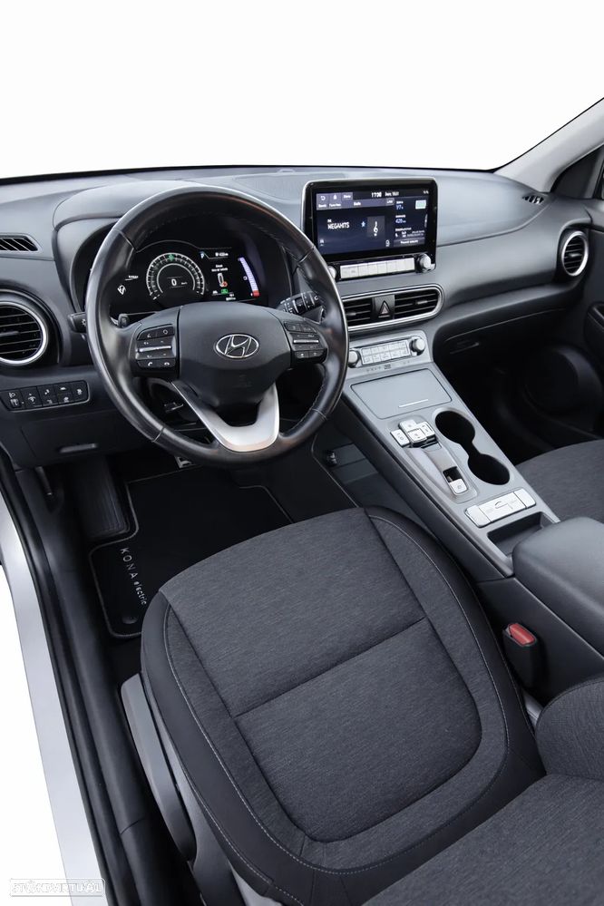 Hyundai Kauai Premium - 8