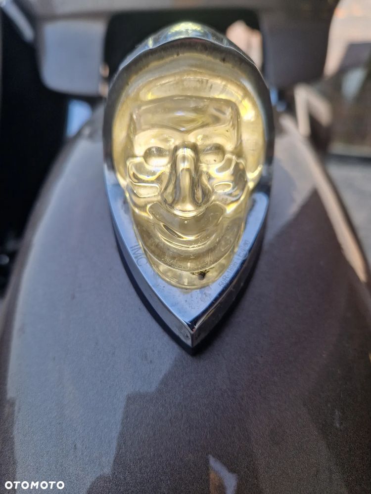 Indian Roadmaster - 2