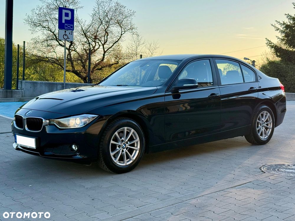 BMW Seria 3 316d - 2