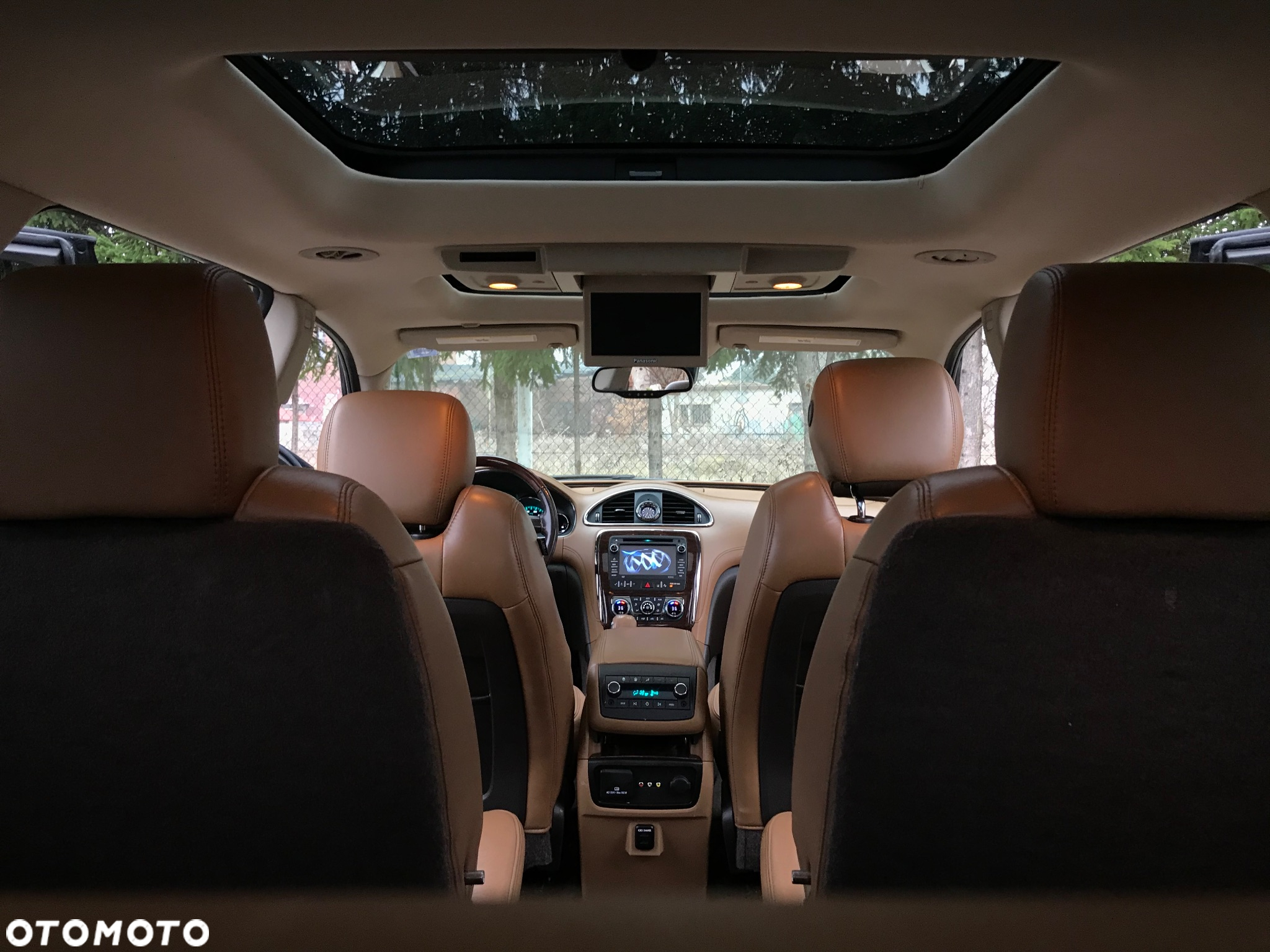 Buick Enclave - 12
