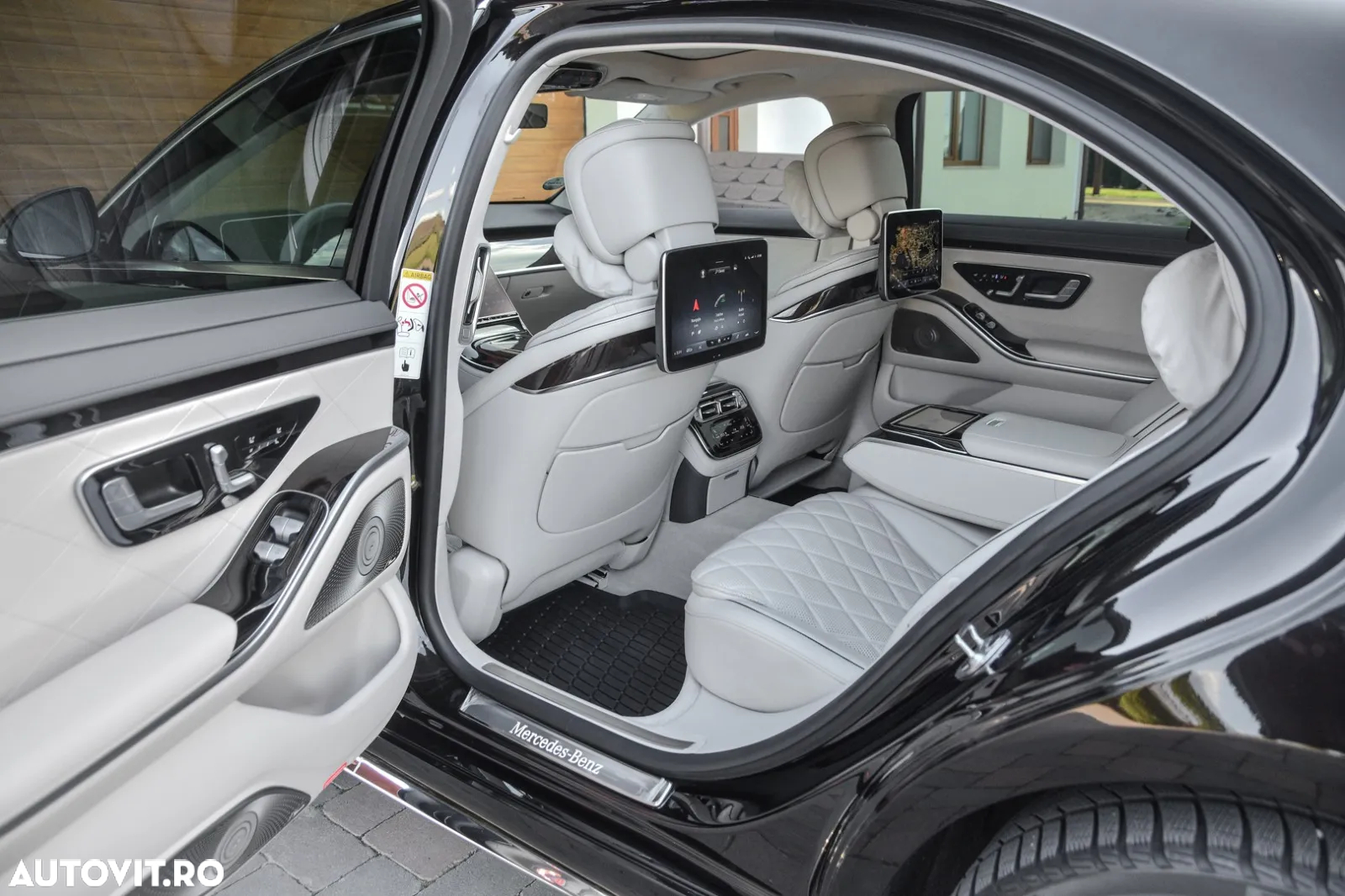 Mercedes-Benz S 400 d 4Matic L 9G-TRONIC - 25