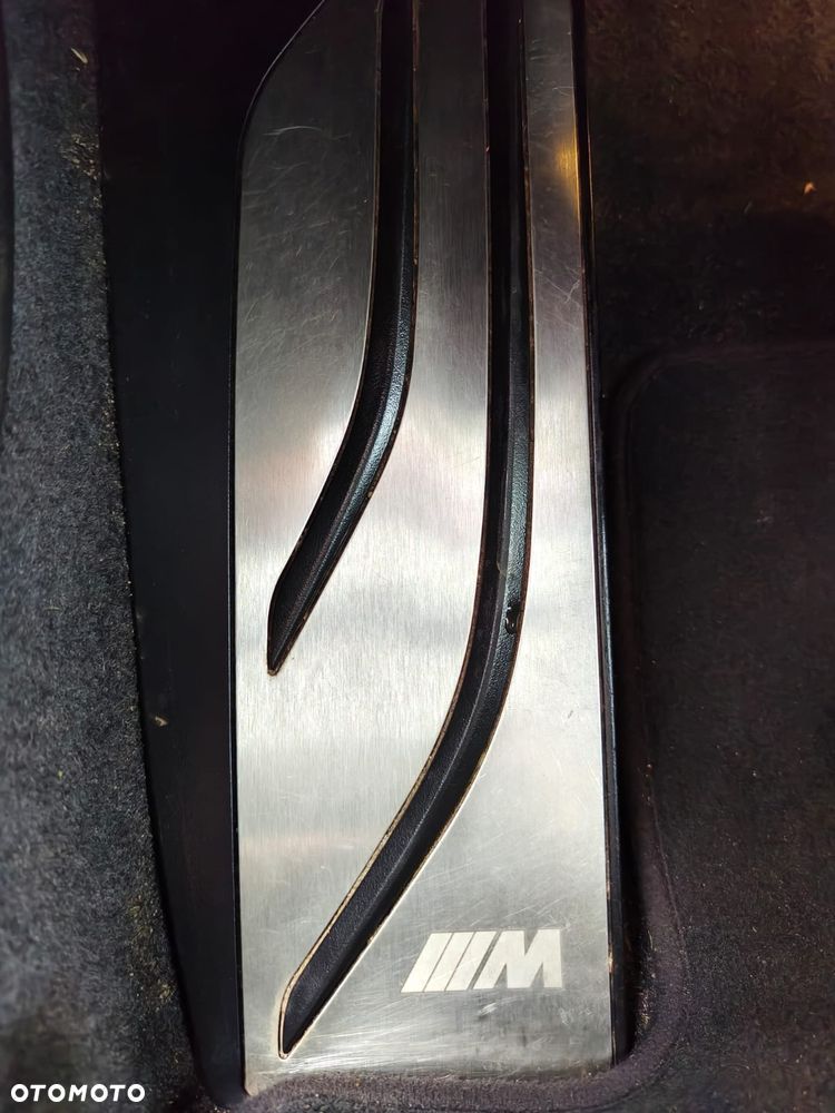 BMW Seria 1 118i M Sport - 24
