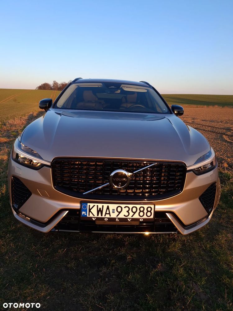 Volvo XC 60 B5 B AWD Plus Dark - 6