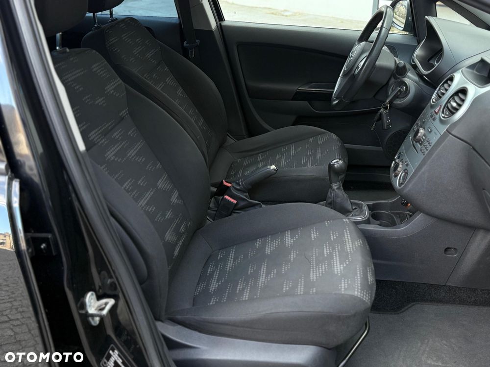 Opel Corsa 1.2 16V Cosmo - 14