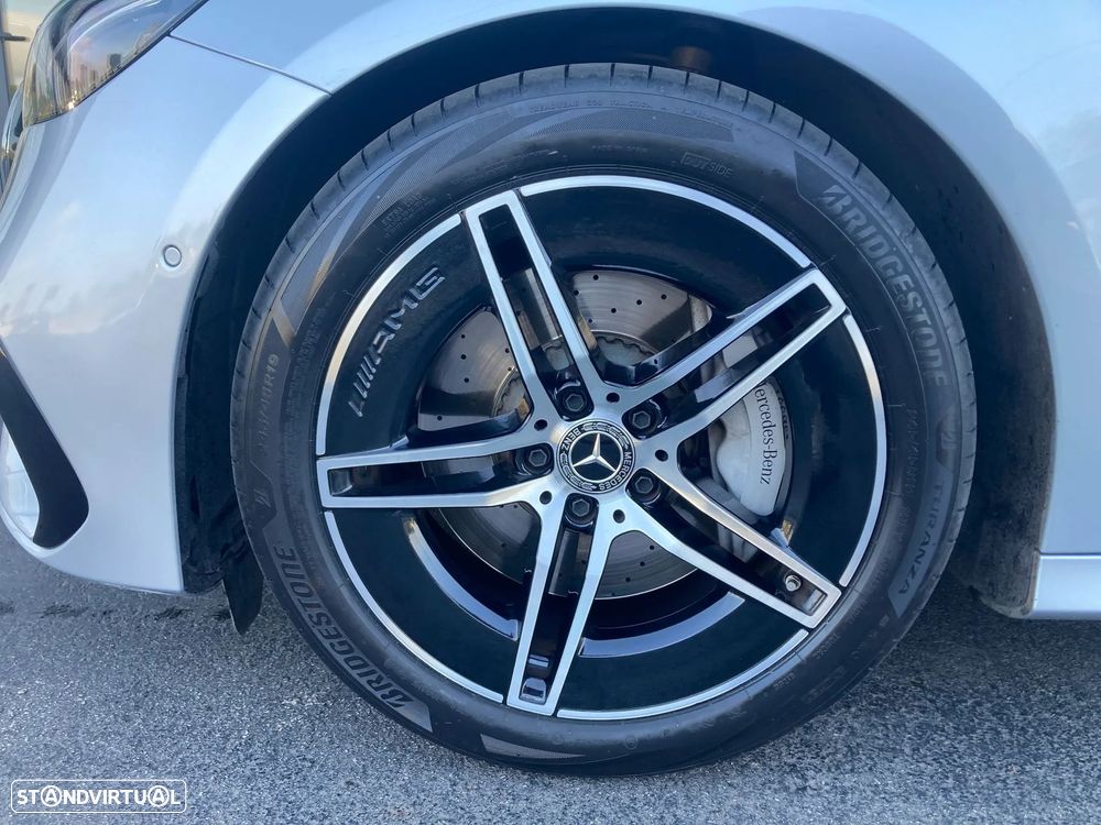 Mercedes-Benz E 300 de AMG Line 4Matic - 13